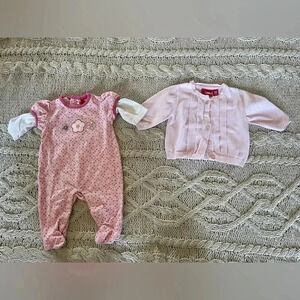 0-3 month footie and sweater set​